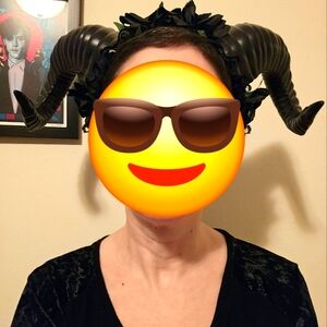 Black floral ram horns gothic cosplay headpiece, O/S